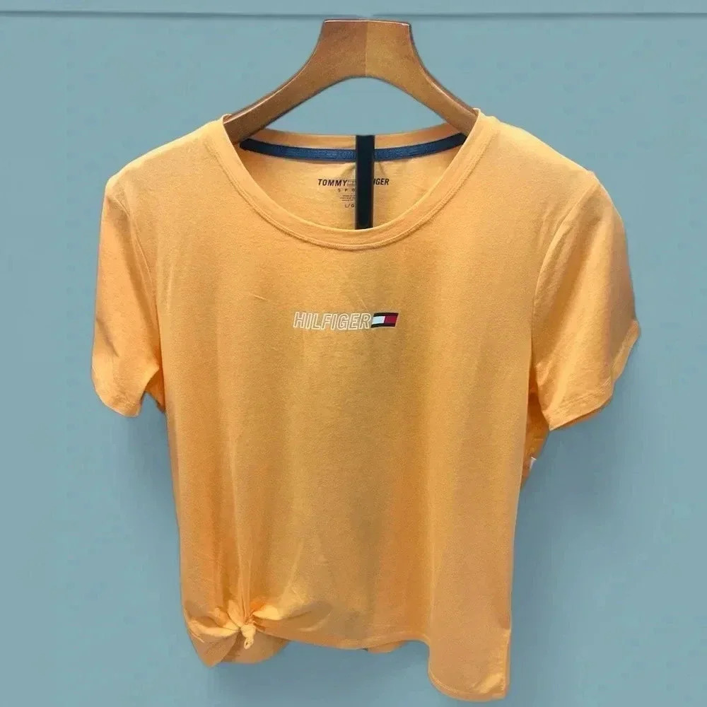 Woman’s Tommy Hilfiger sport tshirt